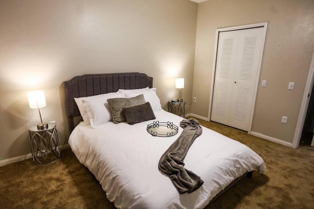 Ferienwohnung Lux 2Bd 2Ba Minutes From The Water Pensacola Exterior foto